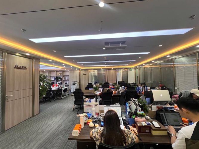 商务信息咨询：洞察未来商业趋势